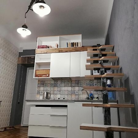 Квартира Лофт 2 Во Львове Exteriör bild
